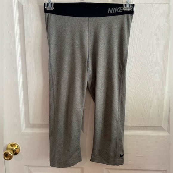 Nike Pants - Nike Pro Leggings